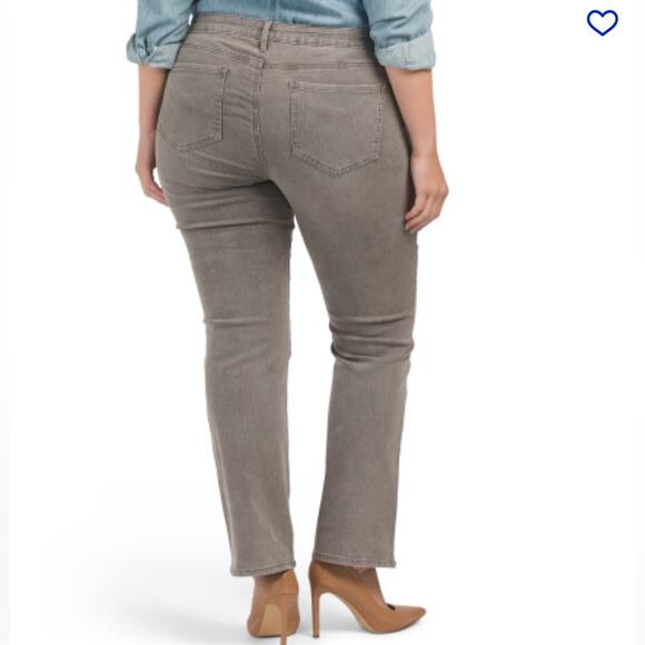 NEW NYDJ Plus Size Slimming Bootcut Jeans In A Washed Gray Stretch Womens 28W - Picture 2 of 3